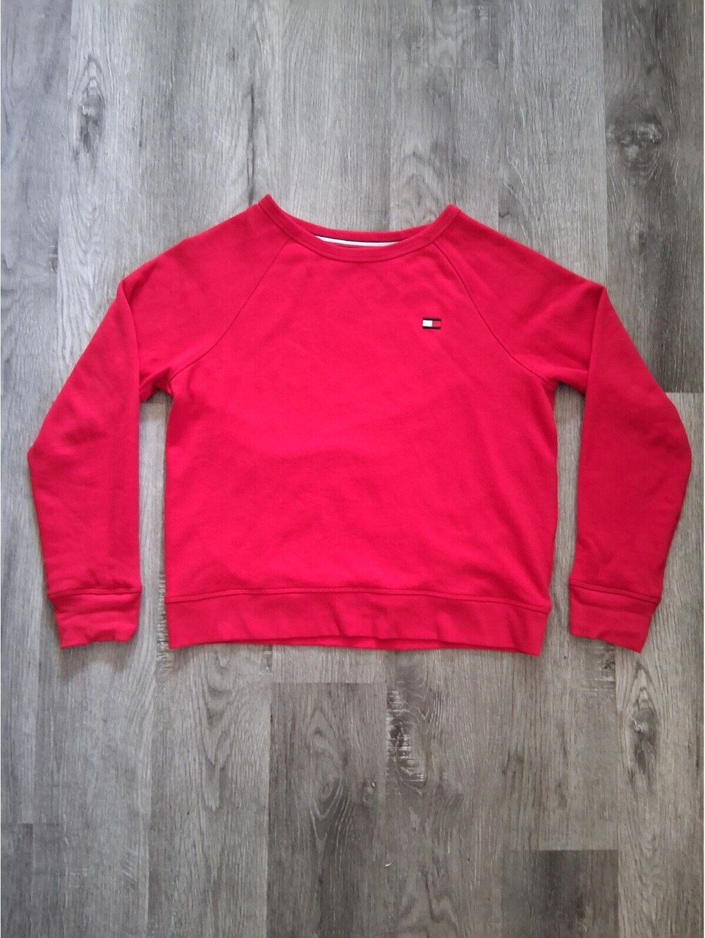 Tommy Hilfiger Sport Women's Medium, Red Thumb Holes Pullover Casual Sweatshirt
